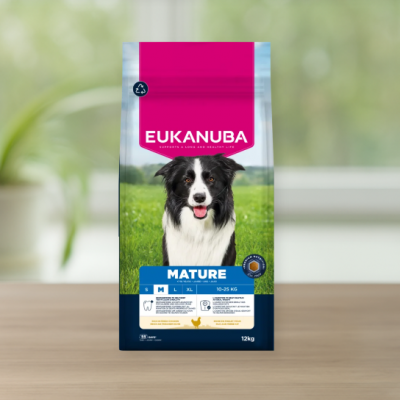 Eukanuba Mature Medium Breed Chicken